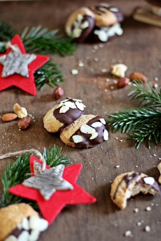 Marzipan Mandel Plätzchen für die schnelle Weihnachtsbäckerei ...